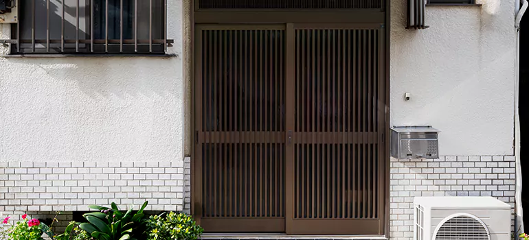 Bifold Louvre Doors in Land O' Lakes, FL